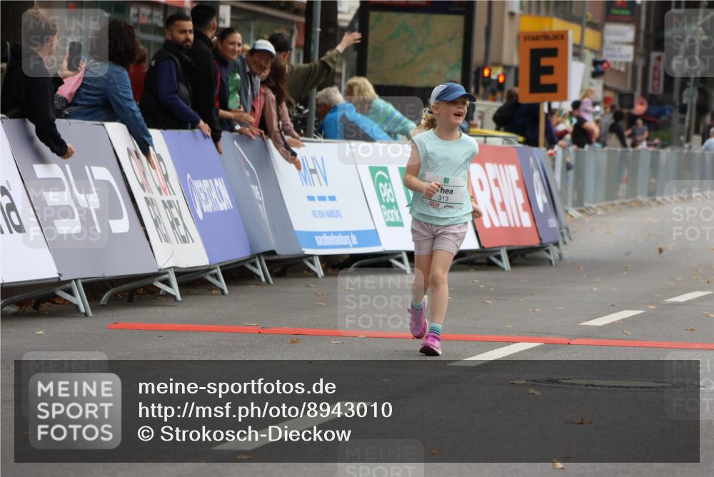 21.09.2025 - PSD Bank Halbmarathon Strokosch-Dieckow http://msf.ph/oto/8943010 21.09.2025 10:34:28 Ziel 180, 188, 313 meine-sportfotos.de