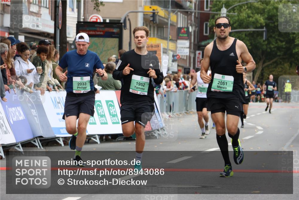 21.09.2025 - PSD Bank Halbmarathon Strokosch-Dieckow http://msf.ph/oto/8943086 21.09.2025 11:35:58 Ziel 1044, 1426, 1922, 1952, 1971, 2033, 2051, 2110 meine-sportfotos.de