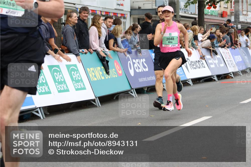 21.09.2025 - PSD Bank Halbmarathon Strokosch-Dieckow http://msf.ph/oto/8943131 21.09.2025 11:36:16 Ziel 1060, 1977, 2023, 2048, 2128 meine-sportfotos.de
