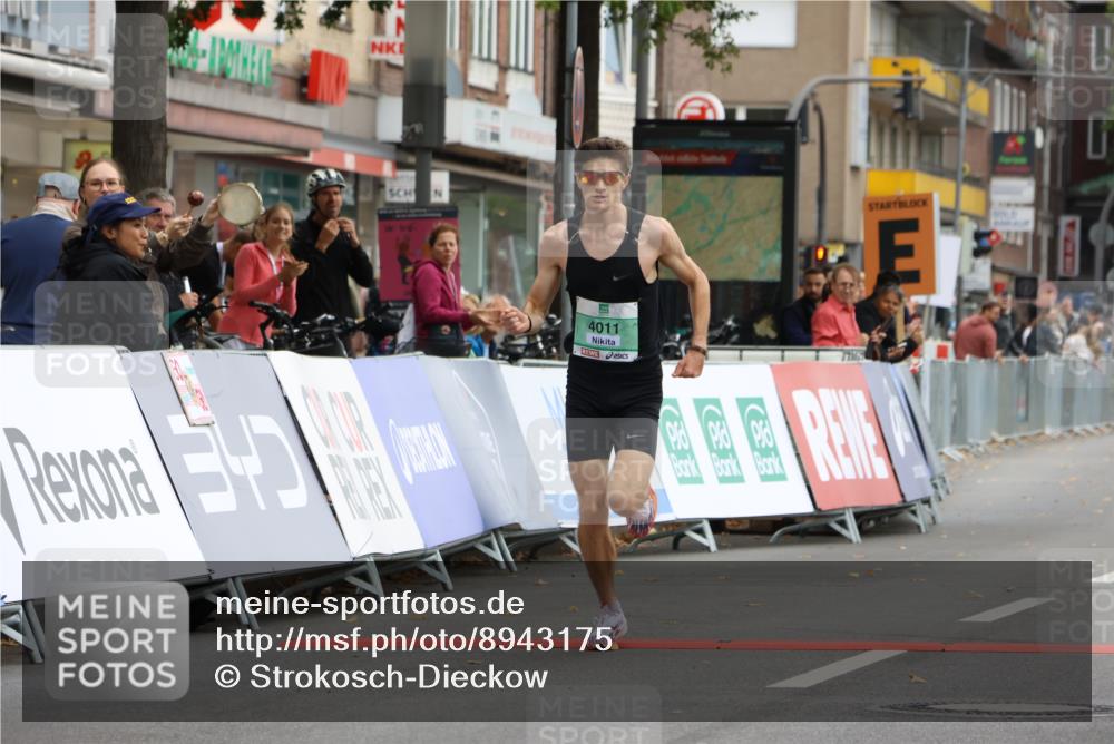 21.09.2025 - PSD Bank Halbmarathon Strokosch-Dieckow http://msf.ph/oto/8943175 21.09.2025 11:06:57 Ziel 4011 meine-sportfotos.de