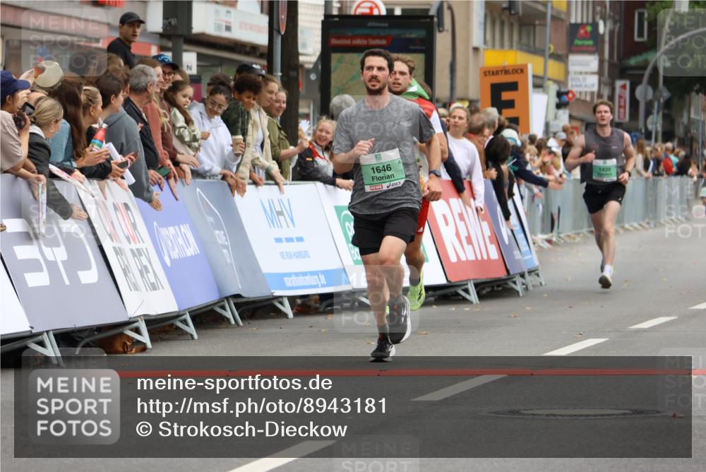 21.09.2025 - PSD Bank Halbmarathon Strokosch-Dieckow http://msf.ph/oto/8943181 21.09.2025 11:36:44 Ziel 1420, 1421, 1646, 1910, 2030, 2398 meine-sportfotos.de