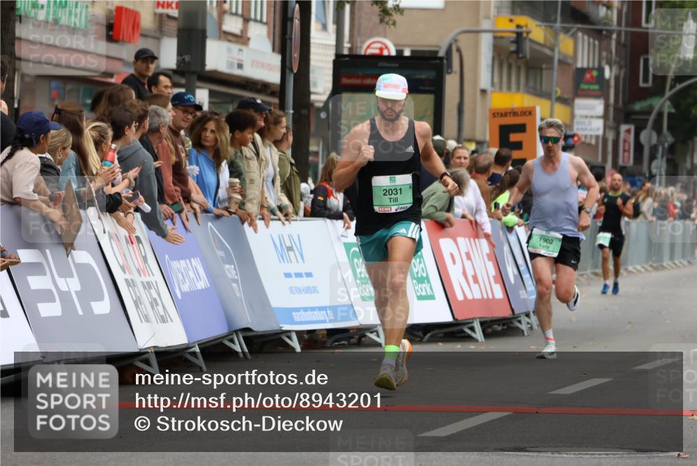 21.09.2025 - PSD Bank Halbmarathon Strokosch-Dieckow http://msf.ph/oto/8943201 21.09.2025 11:36:57 Ziel 1420, 1902, 2031 meine-sportfotos.de