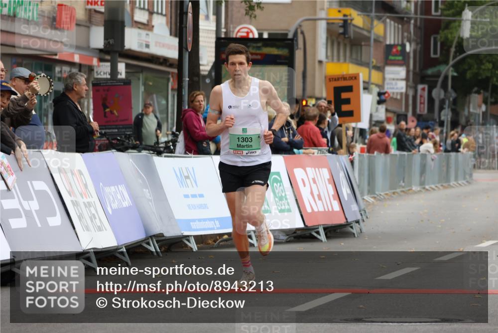 21.09.2025 - PSD Bank Halbmarathon Strokosch-Dieckow http://msf.ph/oto/8943213 21.09.2025 11:09:45 Ziel 1303 meine-sportfotos.de