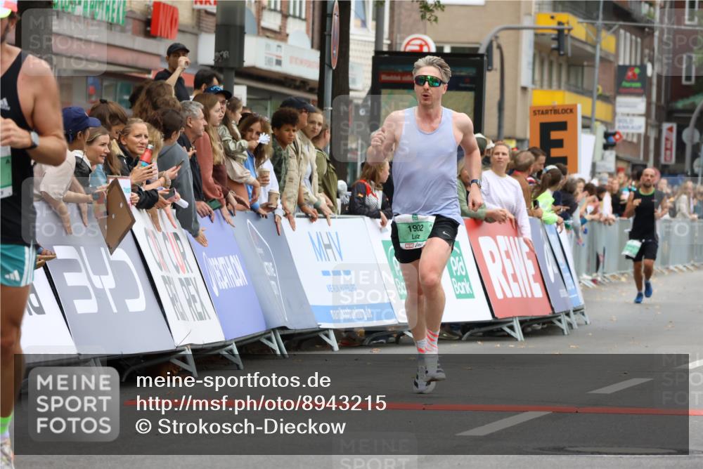 21.09.2025 - PSD Bank Halbmarathon Strokosch-Dieckow http://msf.ph/oto/8943215 21.09.2025 11:36:59 Ziel 1420, 1902, 2031 meine-sportfotos.de