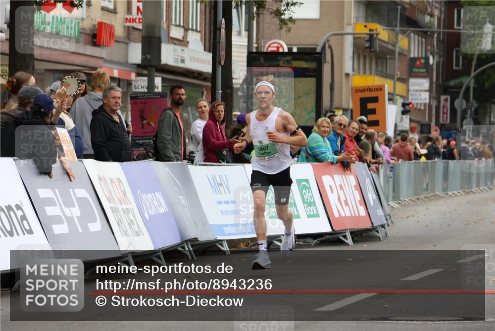21.09.2025 - PSD Bank Halbmarathon Strokosch-Dieckow http://msf.ph/oto/8943236 21.09.2025 11:12:36 Ziel 1807 meine-sportfotos.de