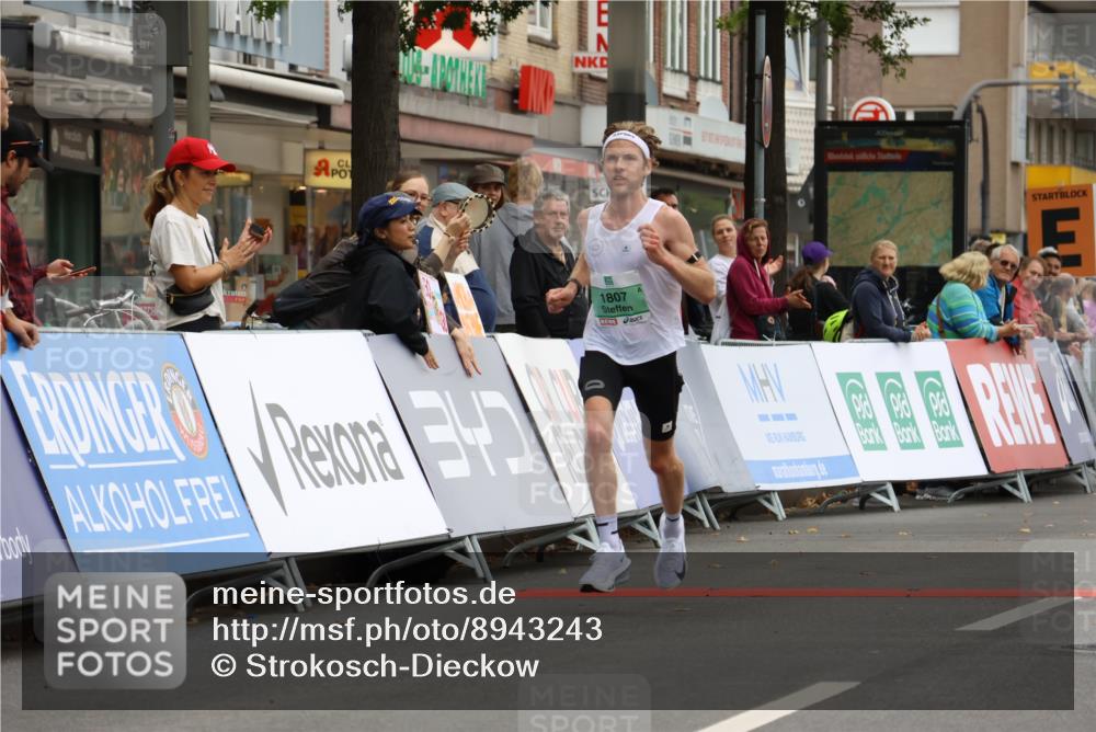 21.09.2025 - PSD Bank Halbmarathon Strokosch-Dieckow http://msf.ph/oto/8943243 21.09.2025 11:12:37 Ziel 1807 meine-sportfotos.de