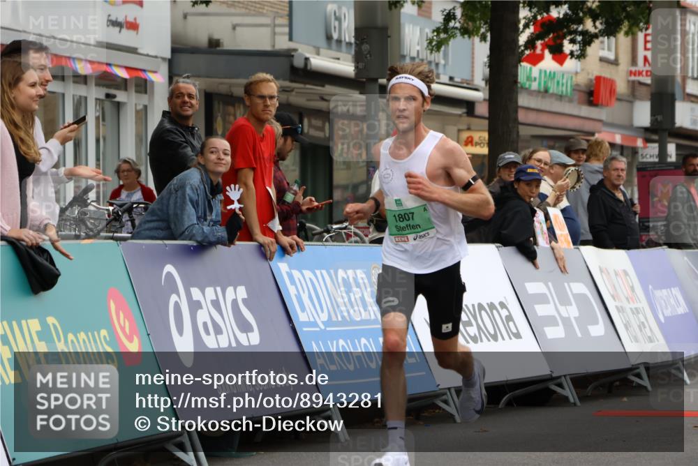 21.09.2025 - PSD Bank Halbmarathon Strokosch-Dieckow http://msf.ph/oto/8943281 21.09.2025 11:12:38 Ziel 1807 meine-sportfotos.de