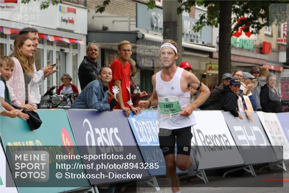 21.09.2025 - PSD Bank Halbmarathon Strokosch-Dieckow http://msf.ph/oto/8943285 21.09.2025 11:12:38 Ziel 1807 meine-sportfotos.de