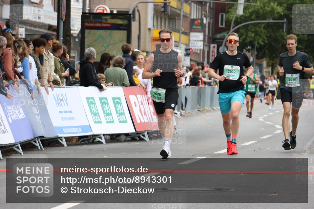 21.09.2025 - PSD Bank Halbmarathon Strokosch-Dieckow http://msf.ph/oto/8943301 21.09.2025 11:37:51 Ziel 1591, 1651, 1928, 2115, 3916, 3922 meine-sportfotos.de