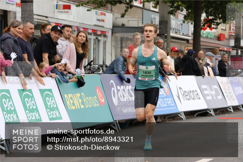 21.09.2025 - PSD Bank Halbmarathon Strokosch-Dieckow http://msf.ph/oto/8943321 21.09.2025 11:13:36 Ziel 1830 meine-sportfotos.de