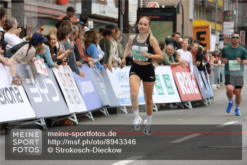 21.09.2025 - PSD Bank Halbmarathon Strokosch-Dieckow http://msf.ph/oto/8943346 21.09.2025 11:38:18 Ziel 1892, 1904, 1985, 2675 meine-sportfotos.de