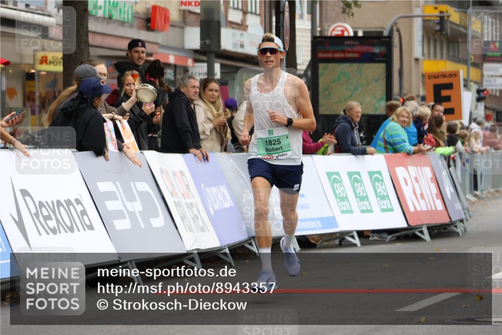 21.09.2025 - PSD Bank Halbmarathon Strokosch-Dieckow http://msf.ph/oto/8943357 21.09.2025 11:15:11 Ziel 1825 meine-sportfotos.de