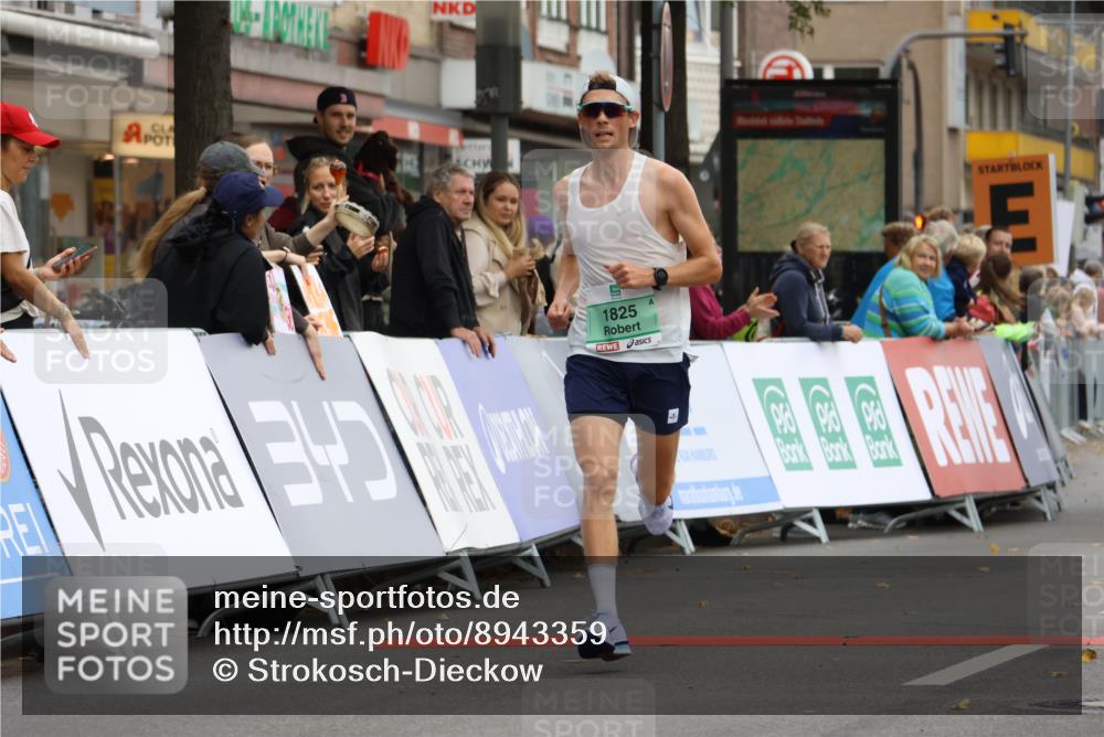 21.09.2025 - PSD Bank Halbmarathon Strokosch-Dieckow http://msf.ph/oto/8943359 21.09.2025 11:15:11 Ziel 1825 meine-sportfotos.de