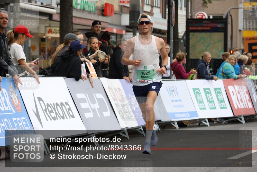 21.09.2025 - PSD Bank Halbmarathon Strokosch-Dieckow http://msf.ph/oto/8943366 21.09.2025 11:15:11 Ziel 1825 meine-sportfotos.de