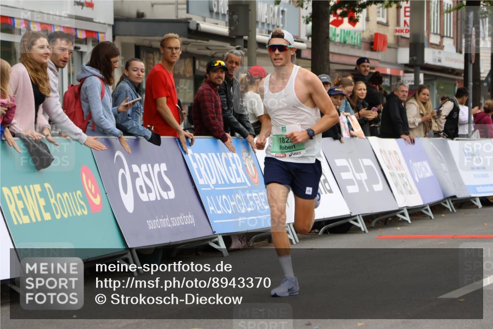 21.09.2025 - PSD Bank Halbmarathon Strokosch-Dieckow http://msf.ph/oto/8943370 21.09.2025 11:15:12 Ziel 1825 meine-sportfotos.de