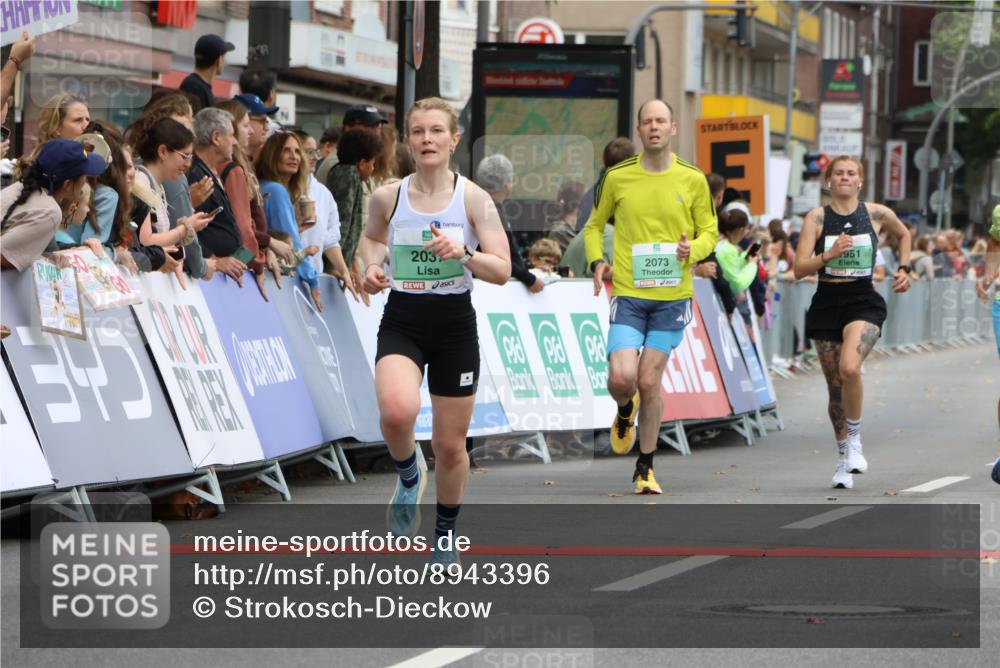 21.09.2025 - PSD Bank Halbmarathon Strokosch-Dieckow http://msf.ph/oto/8943396 21.09.2025 11:38:29 Ziel 1951, 1984, 1985, 2037, 2073, 2077, 2099, 2200 meine-sportfotos.de