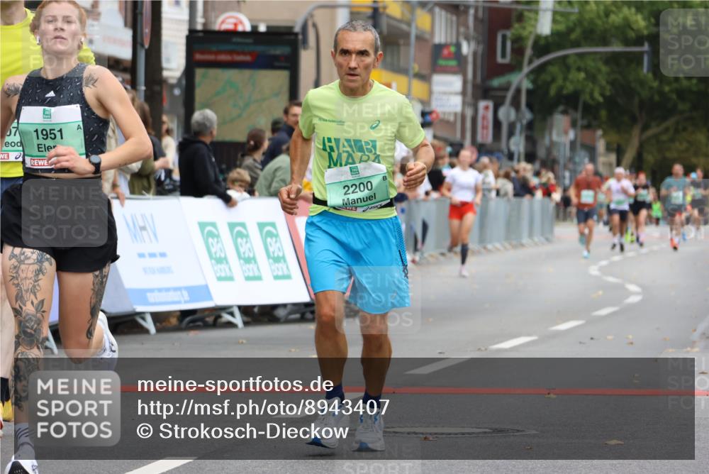 21.09.2025 - PSD Bank Halbmarathon Strokosch-Dieckow http://msf.ph/oto/8943407 21.09.2025 11:38:32 Ziel 1951, 1984, 2037, 2073, 2077, 2099, 2200 meine-sportfotos.de