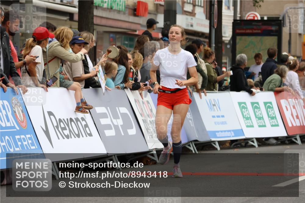 21.09.2025 - PSD Bank Halbmarathon Strokosch-Dieckow http://msf.ph/oto/8943418 21.09.2025 11:38:43 Ziel 1859, 2355 meine-sportfotos.de
