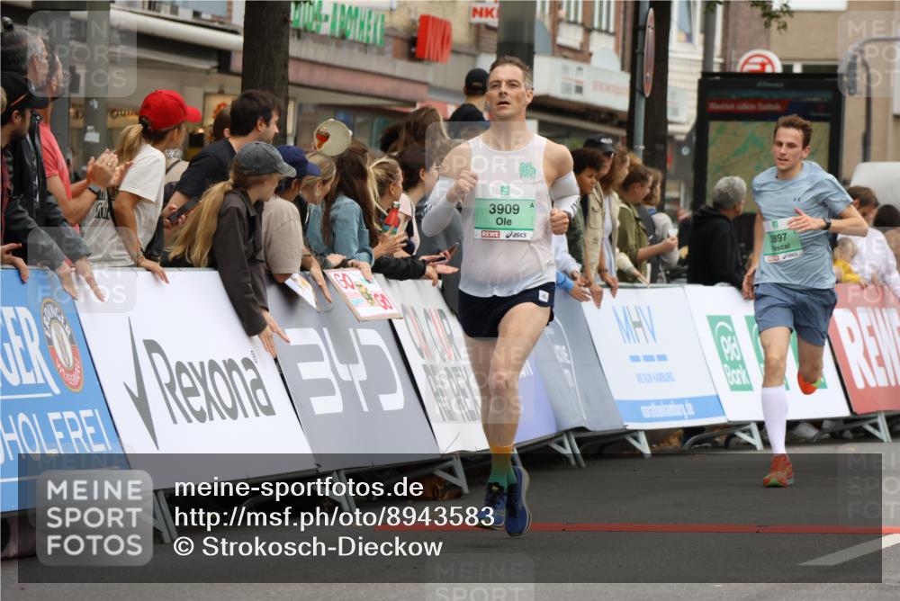 21.09.2025 - PSD Bank Halbmarathon Strokosch-Dieckow http://msf.ph/oto/8943583 21.09.2025 11:39:39 Ziel 1469, 1483, 1517, 1784, 1960, 1970, 2059, 2069, 2084, 2333, 2336, 2579, 2897, 3909 meine-sportfotos.de
