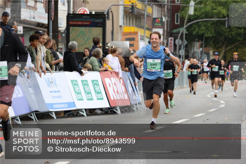 21.09.2025 - PSD Bank Halbmarathon Strokosch-Dieckow http://msf.ph/oto/8943599 21.09.2025 11:39:46 Ziel 1469, 1960, 1968, 1970, 2069, 2084, 2085, 2579, 2897, 3909 meine-sportfotos.de