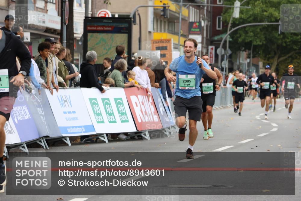 21.09.2025 - PSD Bank Halbmarathon Strokosch-Dieckow http://msf.ph/oto/8943601 21.09.2025 11:39:46 Ziel 1469, 1960, 1968, 1970, 2069, 2084, 2085, 2579, 2897, 3909 meine-sportfotos.de