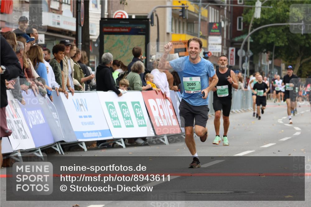 21.09.2025 - PSD Bank Halbmarathon Strokosch-Dieckow http://msf.ph/oto/8943611 21.09.2025 11:39:46 Ziel 1469, 1960, 1968, 1970, 2069, 2084, 2085, 2579, 2897, 3909 meine-sportfotos.de