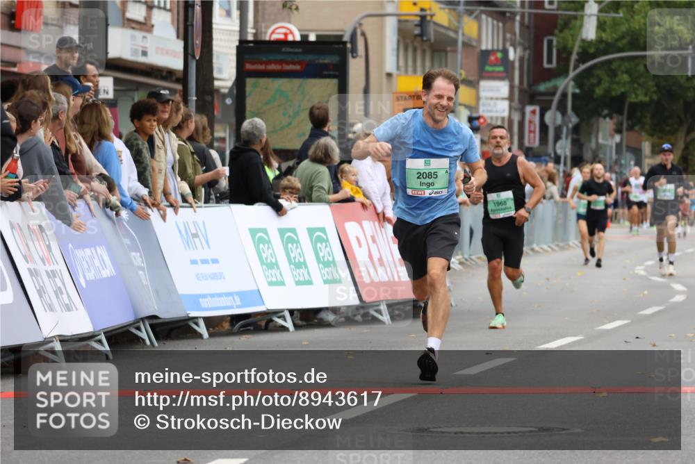 21.09.2025 - PSD Bank Halbmarathon Strokosch-Dieckow http://msf.ph/oto/8943617 21.09.2025 11:39:46 Ziel 1469, 1960, 1968, 1970, 2069, 2084, 2085, 2579, 2897, 3909 meine-sportfotos.de