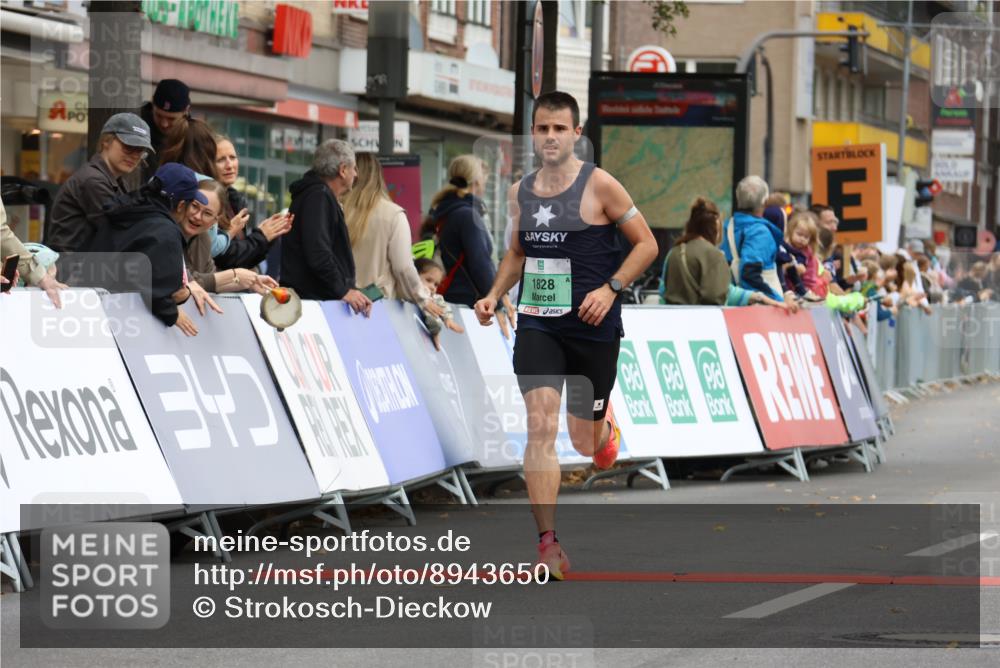 21.09.2025 - PSD Bank Halbmarathon Strokosch-Dieckow http://msf.ph/oto/8943650 21.09.2025 11:18:26 Ziel 1828 meine-sportfotos.de