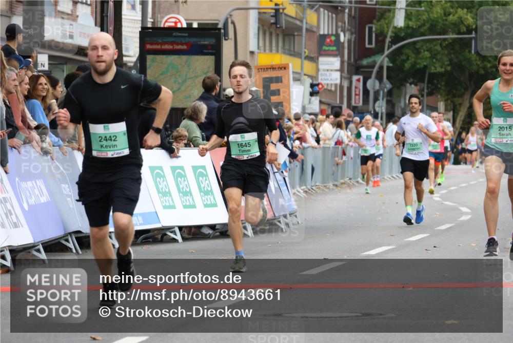21.09.2025 - PSD Bank Halbmarathon Strokosch-Dieckow http://msf.ph/oto/8943661 21.09.2025 11:39:59 Ziel 1320, 1645, 1968, 2015, 2442, 4016, 4017 meine-sportfotos.de