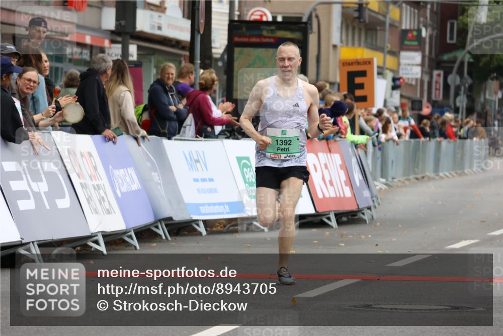 21.09.2025 - PSD Bank Halbmarathon Strokosch-Dieckow http://msf.ph/oto/8943705 21.09.2025 11:18:51 Ziel 1392 meine-sportfotos.de