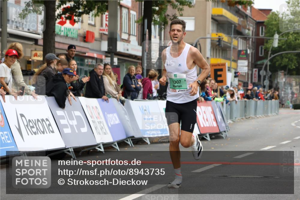 21.09.2025 - PSD Bank Halbmarathon Strokosch-Dieckow http://msf.ph/oto/8943735 21.09.2025 11:19:00 Ziel 1307, 1392 meine-sportfotos.de