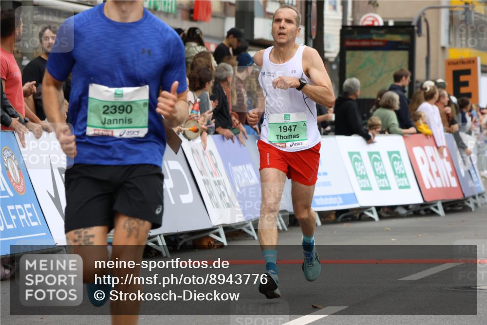 21.09.2025 - PSD Bank Halbmarathon Strokosch-Dieckow http://msf.ph/oto/8943776 21.09.2025 11:40:45 Ziel 1191, 1884, 1947, 2003, 2142, 2212, 2347, 2390 meine-sportfotos.de