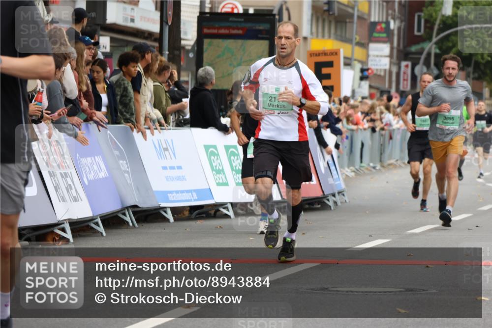 21.09.2025 - PSD Bank Halbmarathon Strokosch-Dieckow http://msf.ph/oto/8943884 21.09.2025 11:41:33 Ziel 1349, 1399, 1765, 1786, 1886, 1887, 2083, 2111, 2231, 2443, 3895 meine-sportfotos.de