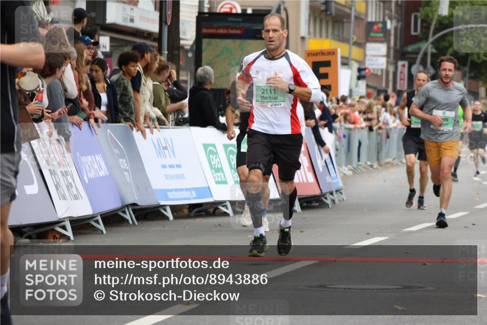 21.09.2025 - PSD Bank Halbmarathon Strokosch-Dieckow http://msf.ph/oto/8943886 21.09.2025 11:41:33 Ziel 1349, 1399, 1765, 1786, 1886, 1887, 2083, 2111, 2231, 2443, 3895 meine-sportfotos.de