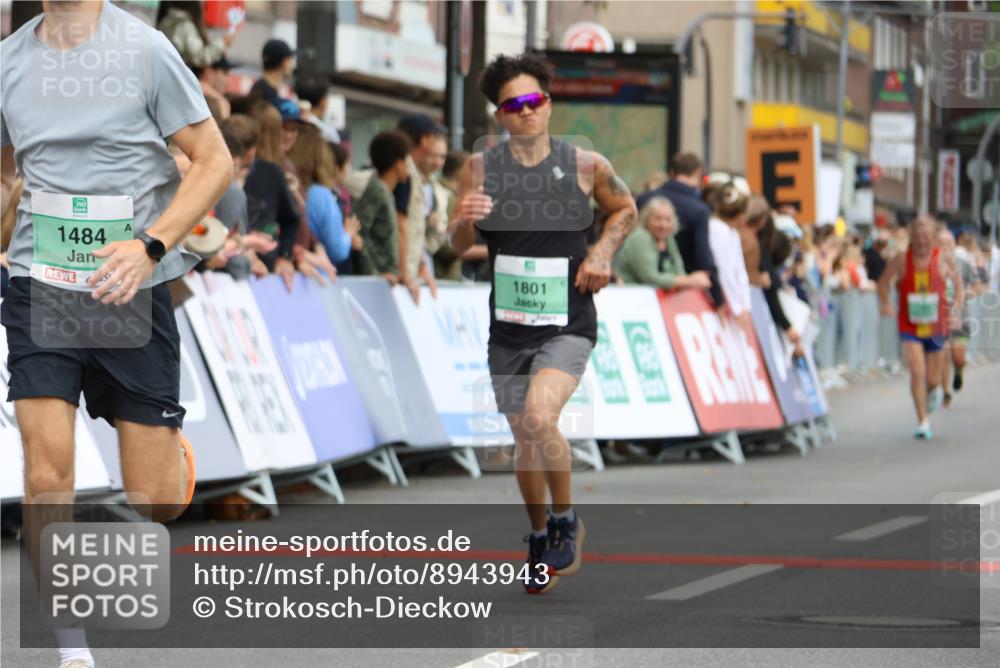 21.09.2025 - PSD Bank Halbmarathon Strokosch-Dieckow http://msf.ph/oto/8943943 21.09.2025 11:42:06 Ziel 1484, 1518, 1801, 2045, 2425 meine-sportfotos.de