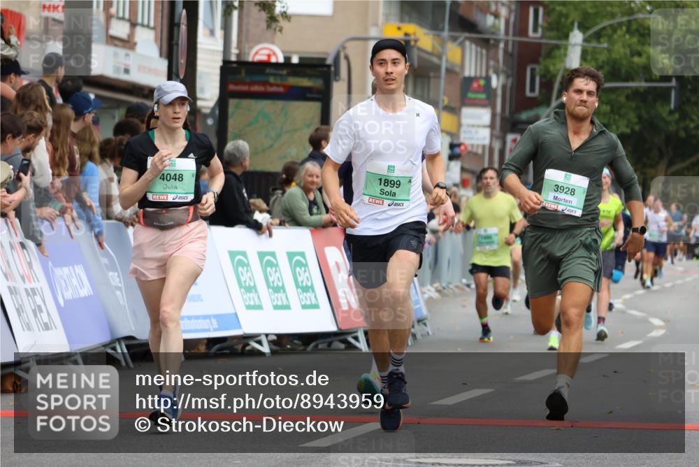 21.09.2025 - PSD Bank Halbmarathon Strokosch-Dieckow http://msf.ph/oto/8943959 21.09.2025 11:42:20 Ziel 1058, 1363, 1899, 2224, 2278, 2380, 3928, 3930, 4048 meine-sportfotos.de