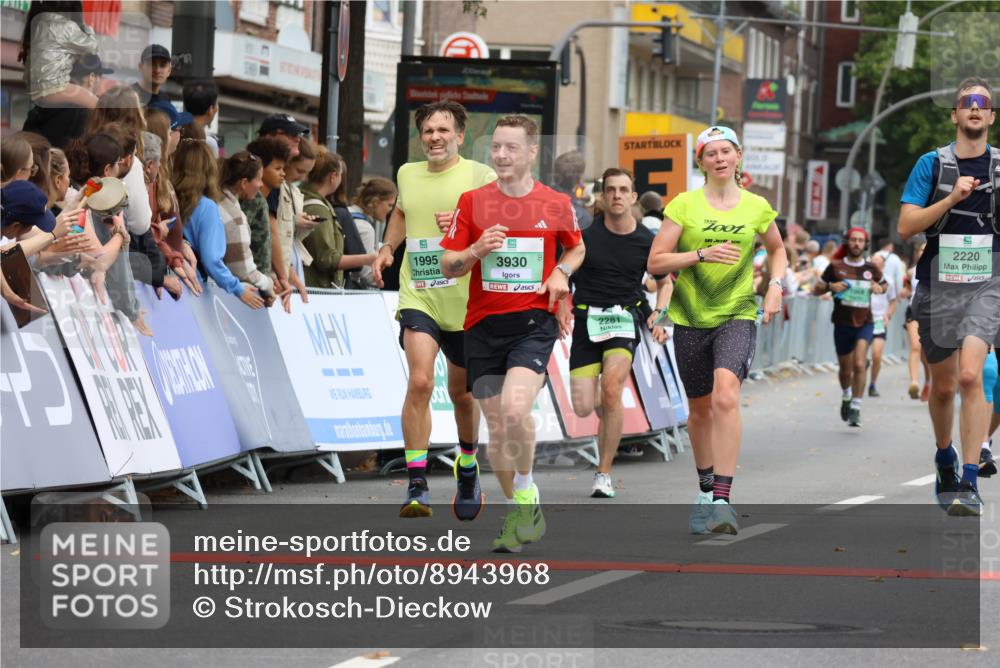21.09.2025 - PSD Bank Halbmarathon Strokosch-Dieckow http://msf.ph/oto/8943968 21.09.2025 11:42:25 Ziel 1058, 1899, 1995, 2220, 2224, 2253, 2281, 2380, 3928, 3930, 4048 meine-sportfotos.de