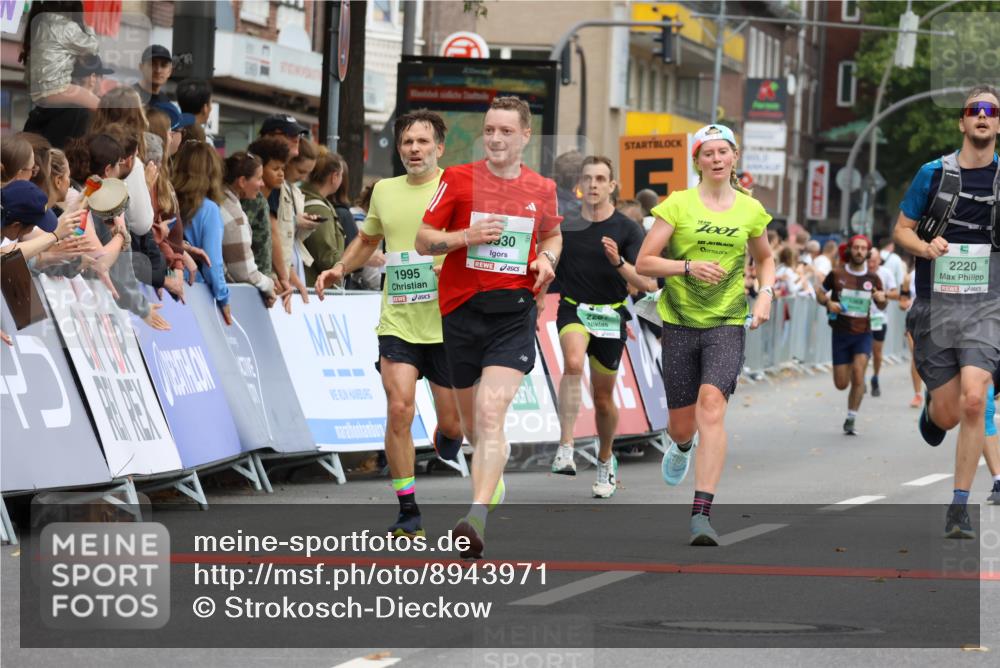 21.09.2025 - PSD Bank Halbmarathon Strokosch-Dieckow http://msf.ph/oto/8943971 21.09.2025 11:42:25 Ziel 1058, 1899, 1995, 2220, 2224, 2253, 2281, 2380, 3928, 3930, 4048 meine-sportfotos.de