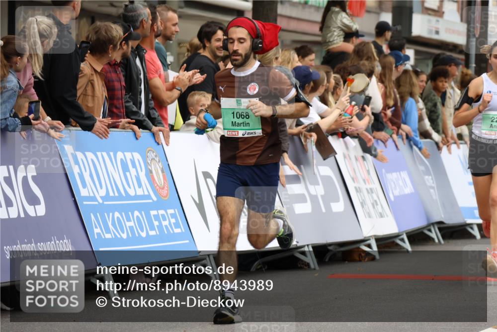 21.09.2025 - PSD Bank Halbmarathon Strokosch-Dieckow http://msf.ph/oto/8943989 21.09.2025 11:42:34 Ziel 1058, 1068, 1090, 1312, 1995, 2127, 2174, 2207, 2220, 2253, 2272, 2281, 3930, 4046 meine-sportfotos.de