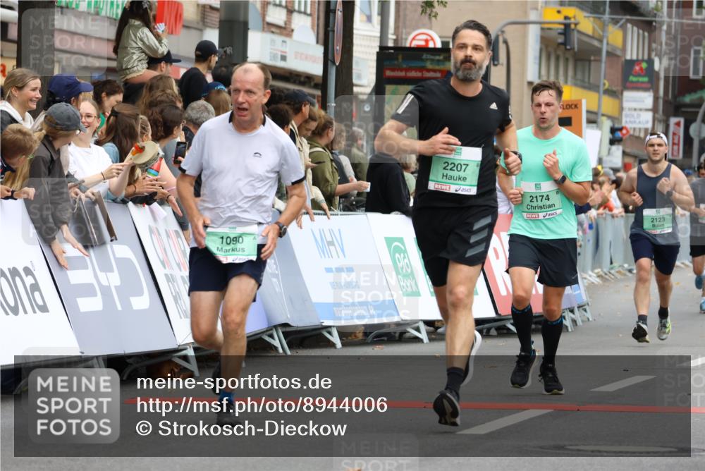21.09.2025 - PSD Bank Halbmarathon Strokosch-Dieckow http://msf.ph/oto/8944006 21.09.2025 11:42:39 Ziel 1068, 1090, 1312, 2123, 2127, 2174, 2207, 2272, 4046 meine-sportfotos.de
