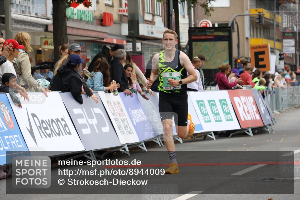 21.09.2025 - PSD Bank Halbmarathon Strokosch-Dieckow http://msf.ph/oto/8944009 21.09.2025 11:22:21 Ziel 1826 meine-sportfotos.de
