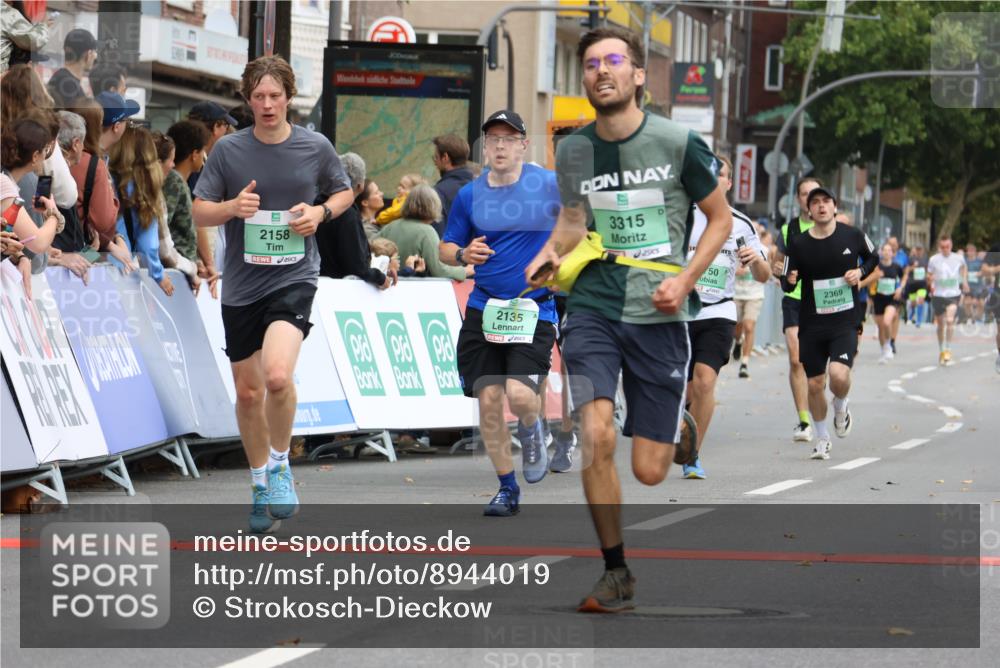 21.09.2025 - PSD Bank Halbmarathon Strokosch-Dieckow http://msf.ph/oto/8944019 21.09.2025 11:42:47 Ziel 1090, 1749, 1750, 2123, 2135, 2158, 2174, 2207, 2369, 3315 meine-sportfotos.de