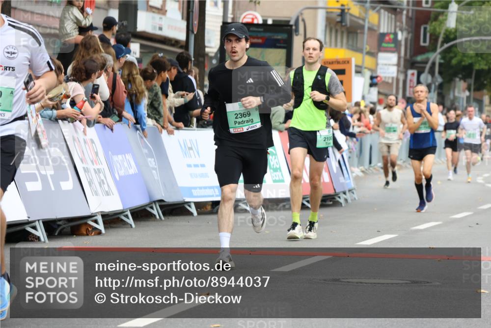 21.09.2025 - PSD Bank Halbmarathon Strokosch-Dieckow http://msf.ph/oto/8944037 21.09.2025 11:42:52 Ziel 1749, 1750, 2100, 2123, 2135, 2158, 2369, 2995, 3315 meine-sportfotos.de