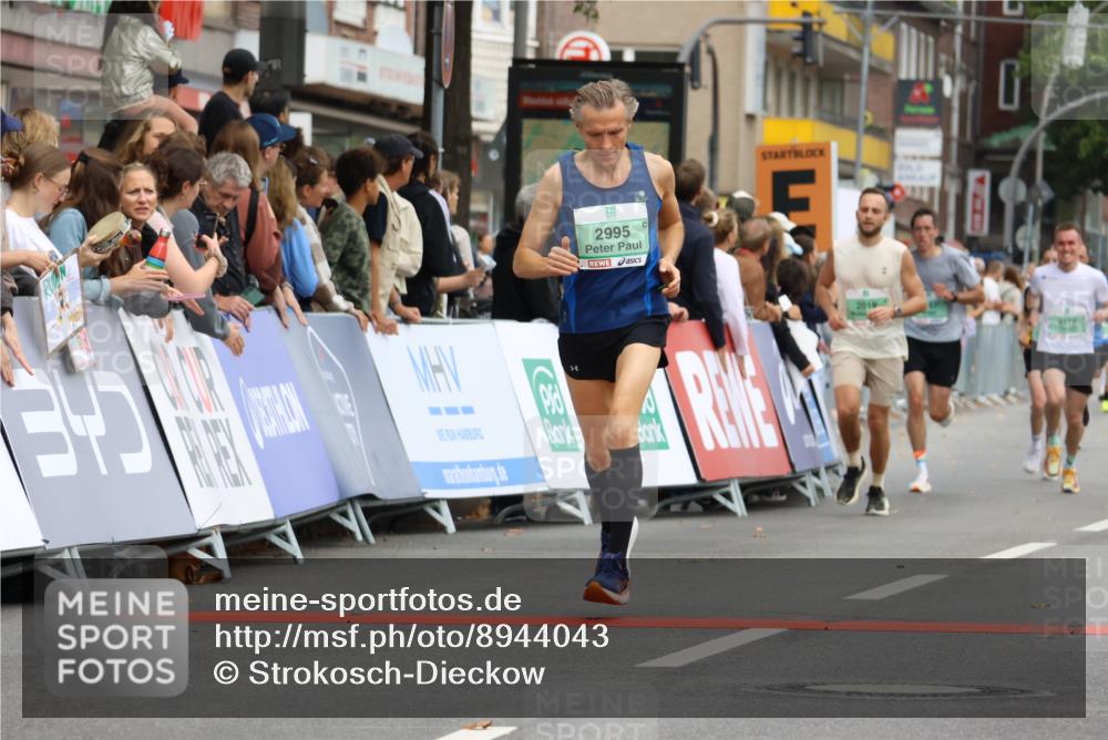 21.09.2025 - PSD Bank Halbmarathon Strokosch-Dieckow http://msf.ph/oto/8944043 21.09.2025 11:42:56 Ziel 1749, 1750, 2019, 2100, 2135, 2157, 2158, 2178, 2202, 2369, 2995, 3315 meine-sportfotos.de