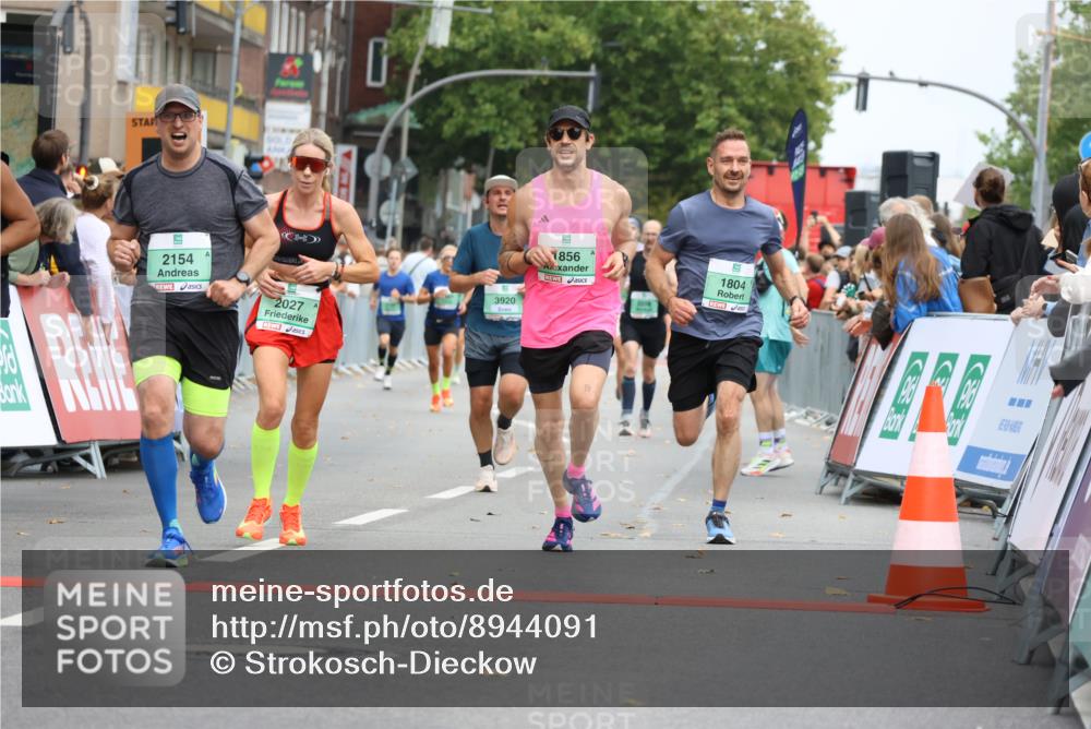 21.09.2025 - PSD Bank Halbmarathon Strokosch-Dieckow http://msf.ph/oto/8944091 21.09.2025 11:43:15 Ziel 1262, 1264, 1804, 1856, 1943, 2027, 2154, 2240, 2265, 3920 meine-sportfotos.de