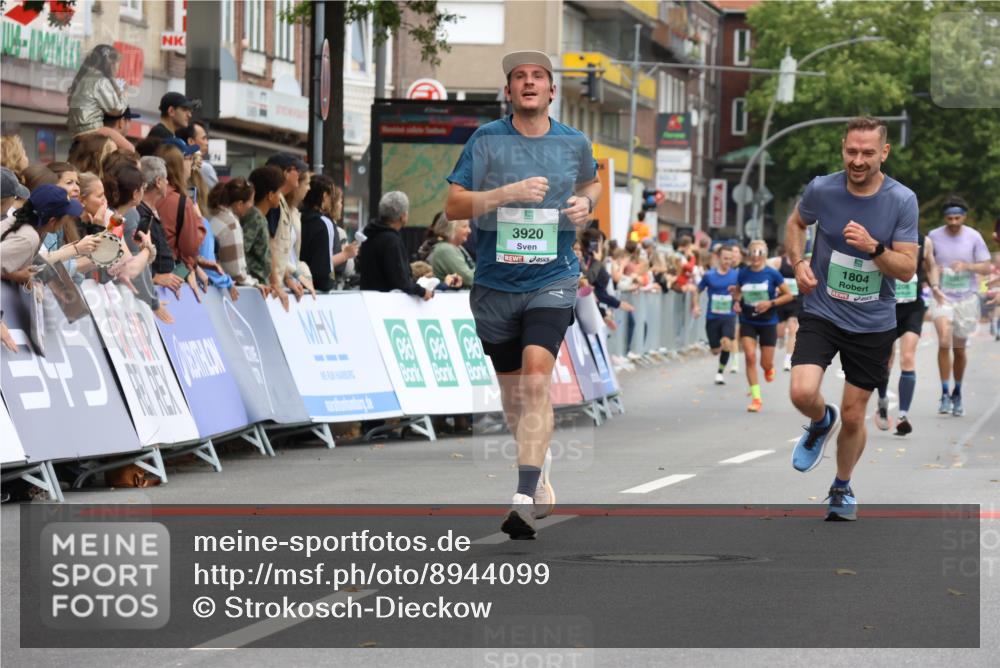21.09.2025 - PSD Bank Halbmarathon Strokosch-Dieckow http://msf.ph/oto/8944099 21.09.2025 11:43:20 Ziel 1262, 1264, 1804, 1856, 1943, 2027, 2154, 2208, 2252, 3920 meine-sportfotos.de