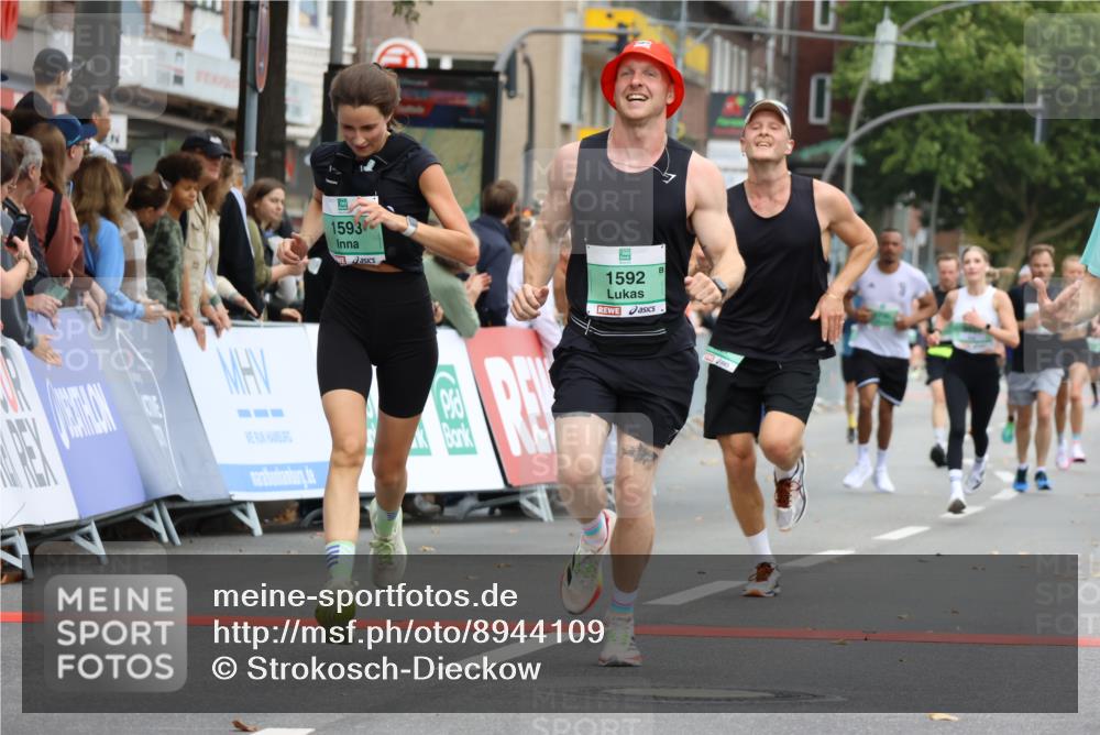 21.09.2025 - PSD Bank Halbmarathon Strokosch-Dieckow http://msf.ph/oto/8944109 21.09.2025 11:43:31 Ziel 1073, 1336, 1592, 1593, 2208, 2252, 2267, 3188, 3934 meine-sportfotos.de
