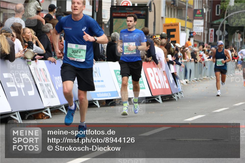21.09.2025 - PSD Bank Halbmarathon Strokosch-Dieckow http://msf.ph/oto/8944126 21.09.2025 11:45:15 Ziel 1123, 1722, 1774, 1958, 2136, 2139, 2501, 2606, 3024 meine-sportfotos.de