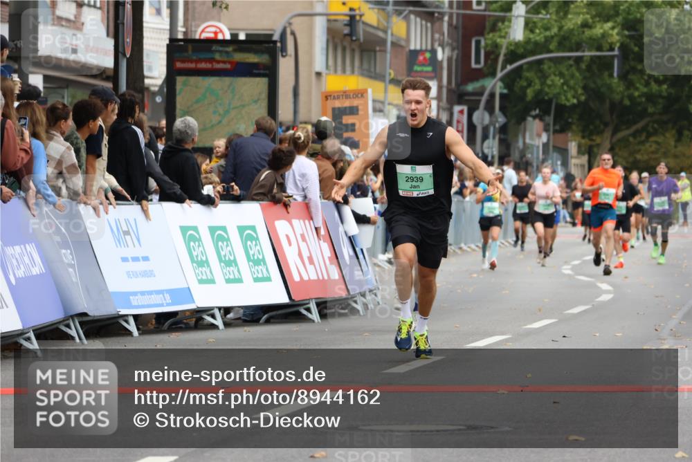 21.09.2025 - PSD Bank Halbmarathon Strokosch-Dieckow http://msf.ph/oto/8944162 21.09.2025 11:45:27 Ziel 1023, 1041, 2139, 2143, 2939 meine-sportfotos.de