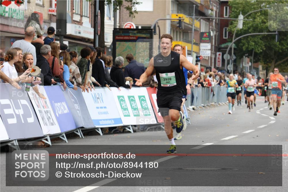 21.09.2025 - PSD Bank Halbmarathon Strokosch-Dieckow http://msf.ph/oto/8944180 21.09.2025 11:45:28 Ziel 1023, 1041, 2139, 2143, 2939 meine-sportfotos.de